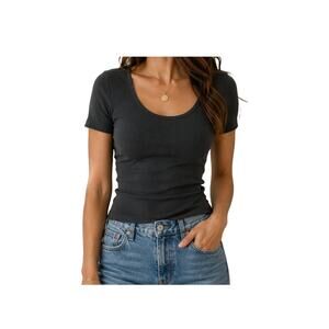 Levi’s Black Ribbed Scoop Neck Fitted Tee M Stretch Knit Everyday Basic
